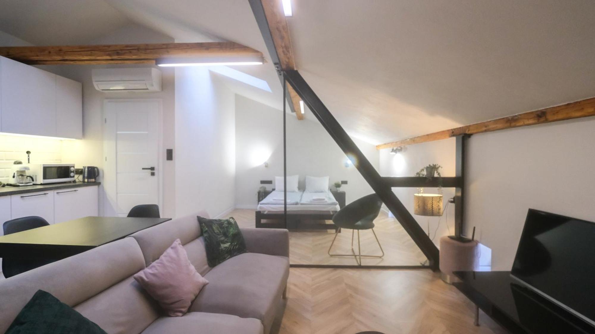 Skylight *